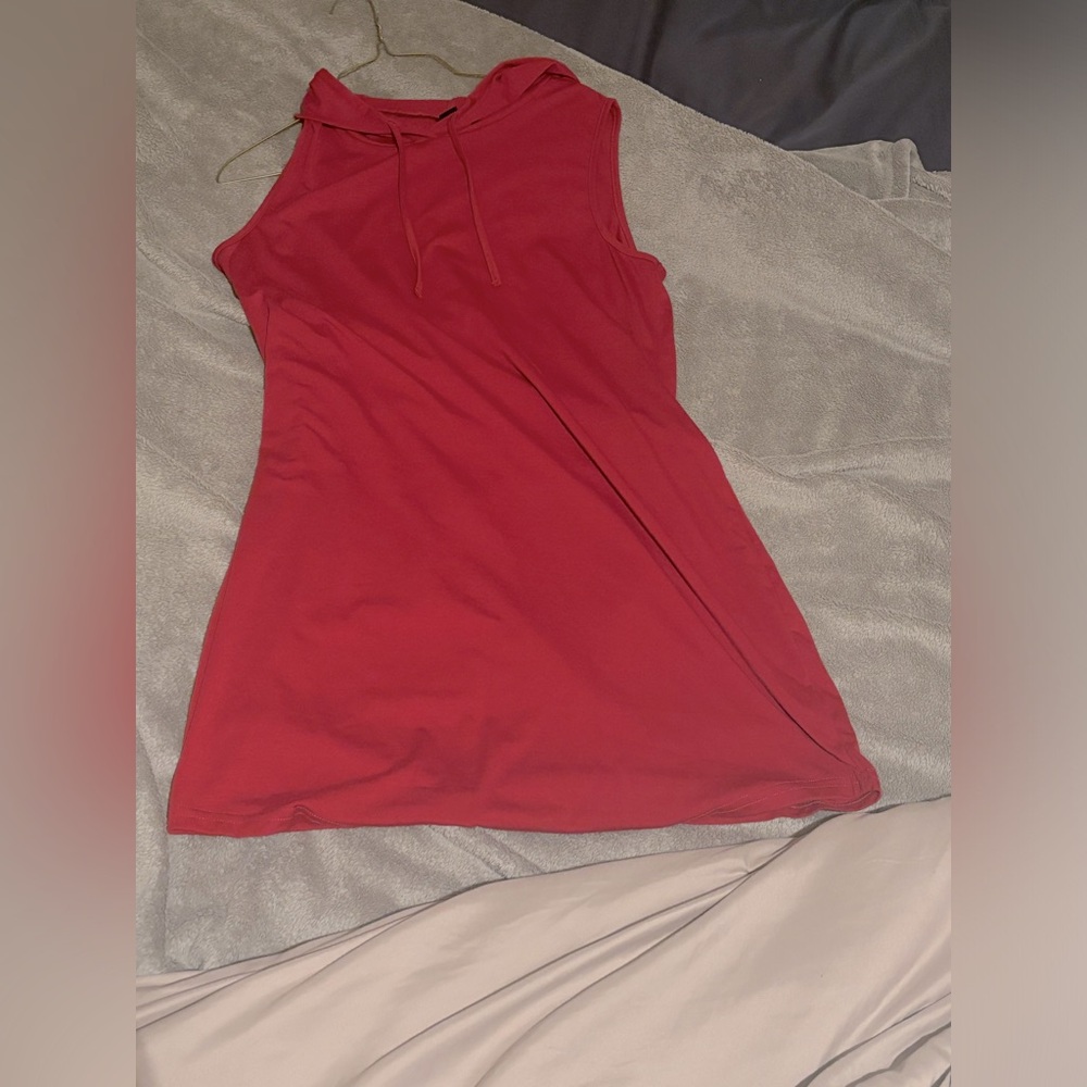 Red Sleeveless Hooded Dress
